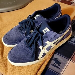 Asics-GEL Vickka TRS men's size 11.5